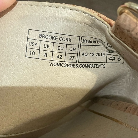 Vionic Brooke Cork Espadrille Wedge Supportive Sandals 10 - Picture 11 of 11